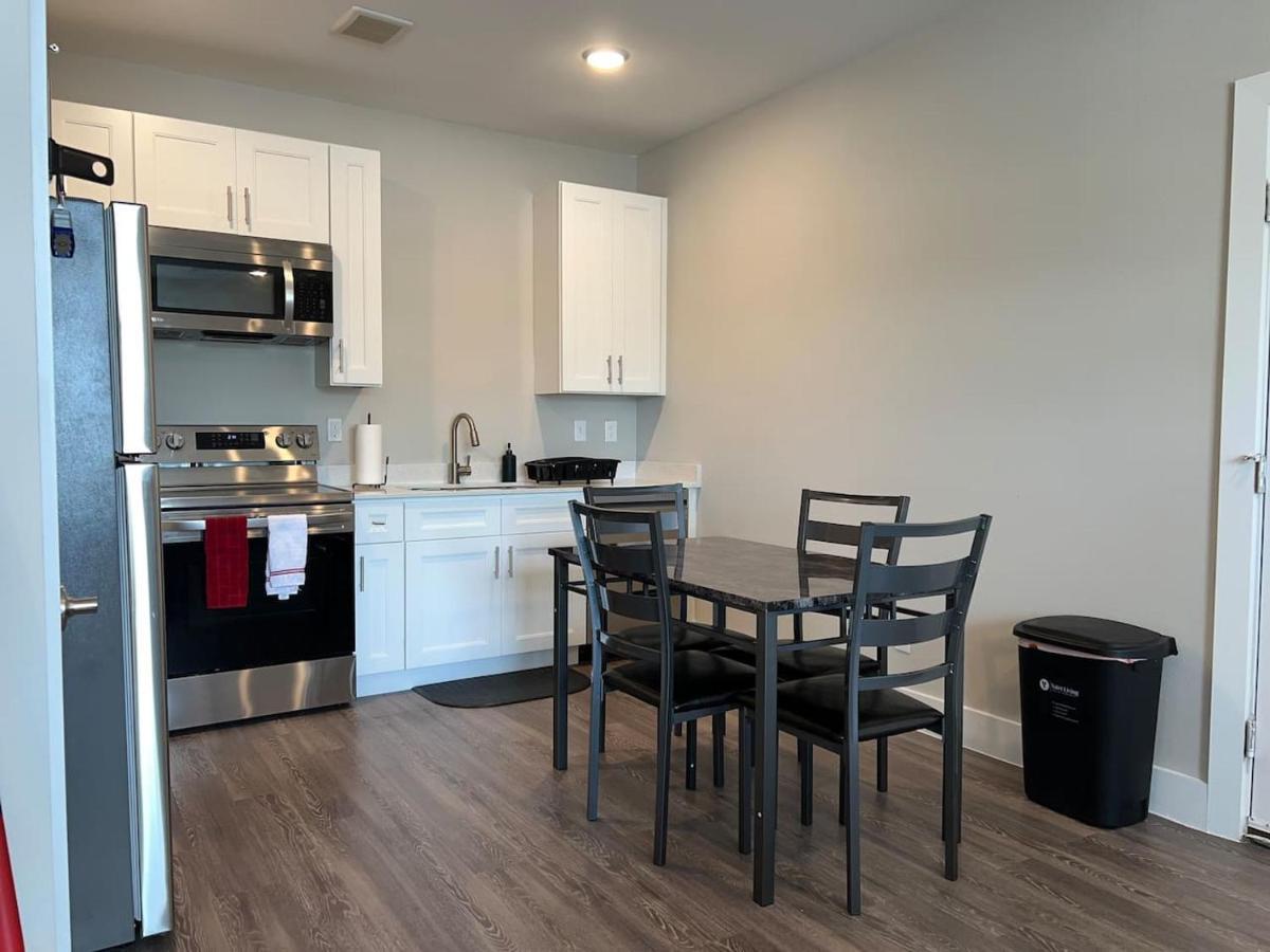 Welcome To Our Spacious 2-Bedroom 2-Bathroom Located In The City Of Houston, Texas! Esterno foto
