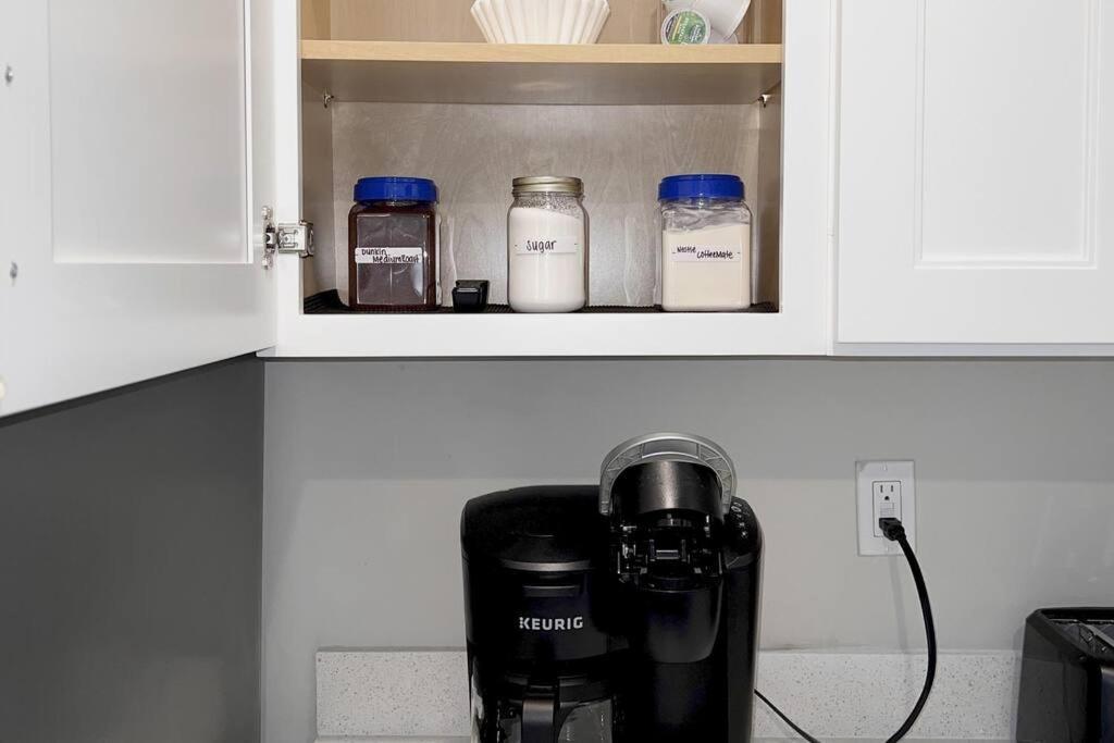 Welcome To Our Spacious 2-Bedroom 2-Bathroom Located In The City Of Houston, Texas! Esterno foto