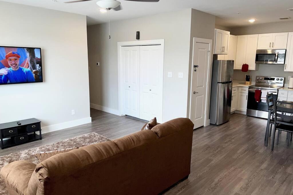 Welcome To Our Spacious 2-Bedroom 2-Bathroom Located In The City Of Houston, Texas! Esterno foto